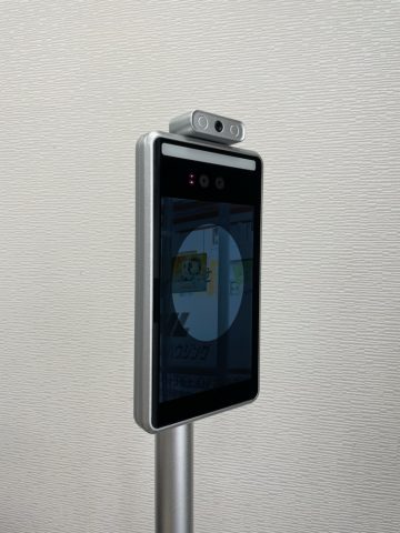 検温器導入済みです！！