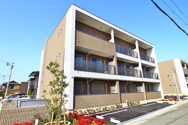 新築ファミリー物件