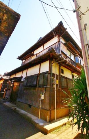 泉南市岡田5丁目貸家
