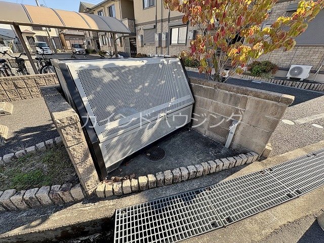 オアシスMARUGEN 専用ごみ置き場