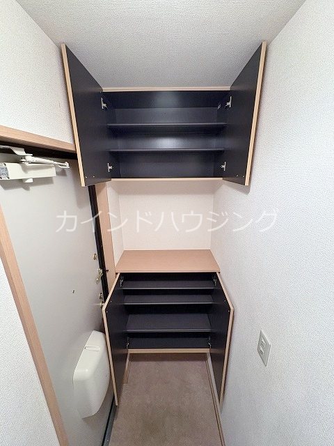 オアシスMARUGEN シューズボックス