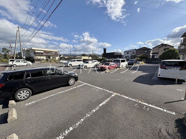 WESTヒルズ関空Ⅱ 駐車場