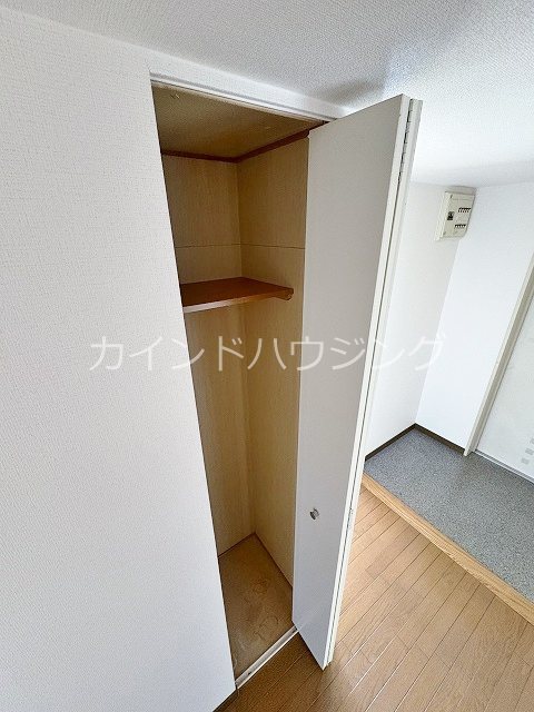 WESTヒルズ関空Ⅰ 収納