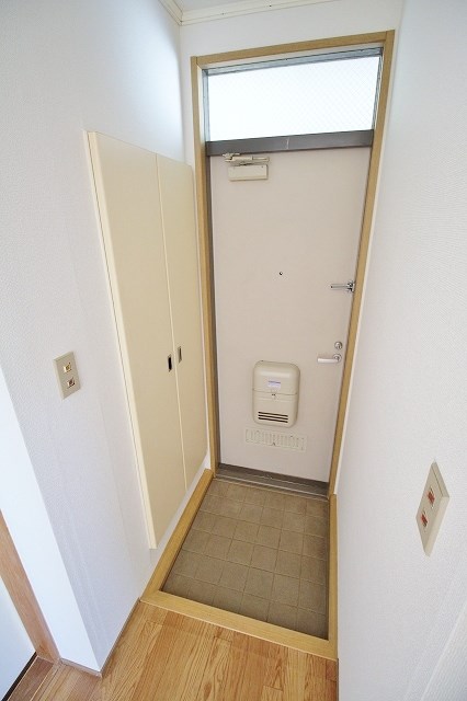 ハッピーホーム 玄関