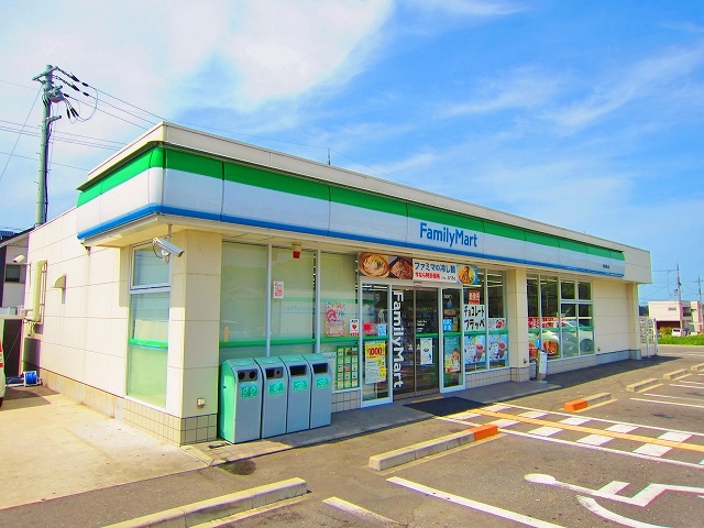 サージュ・ヴィラ ﾌｧﾐﾘｰﾏｰﾄ 外環貝塚店