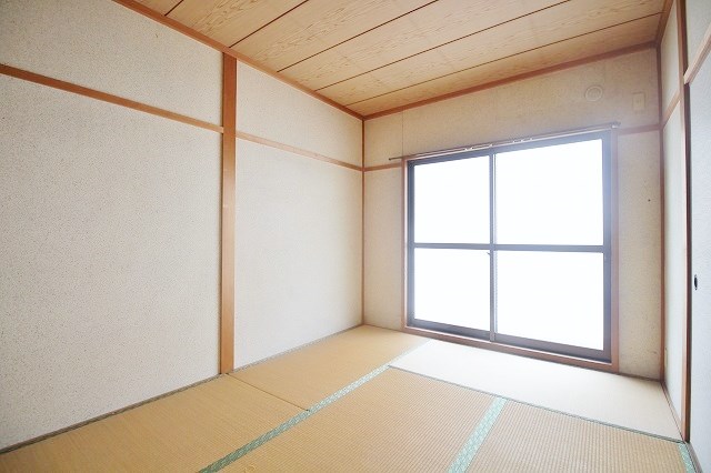 ロイヤルガーデン名越 その他部屋・スペース