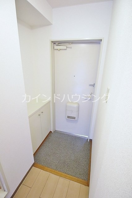 サンウェルヒルズ 玄関
