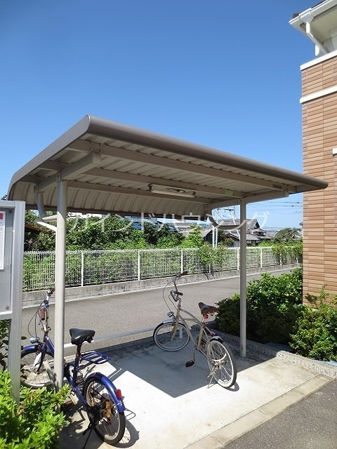 フォルシュＭ　Ａ・Ｂ棟 駐輪場
