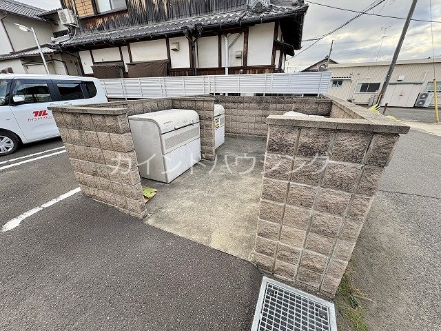 クレアＡ棟 専用ごみ置き場