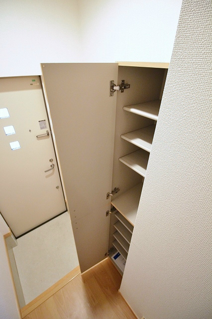 サンコート葵 シューズＢＯＸ