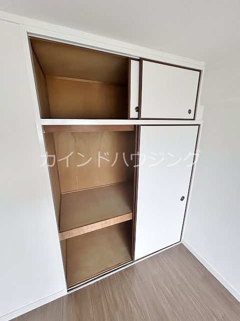 ハイツマルニシ 収納