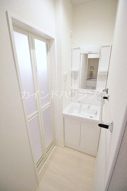 クレイノグランデージ樽井 洗面所