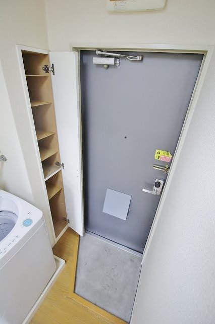 レオパレスＷＡＶＥ シューズボックス