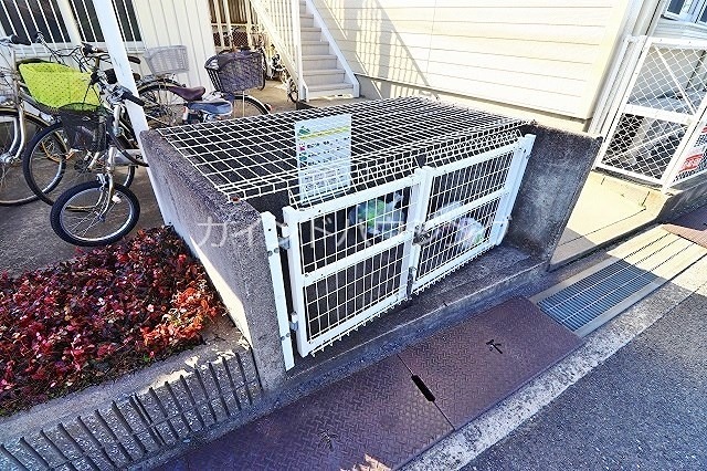 プレジールアイ 専用ゴミ置き場