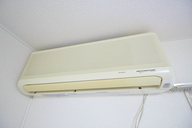 レオパレス上之郷 エアコン