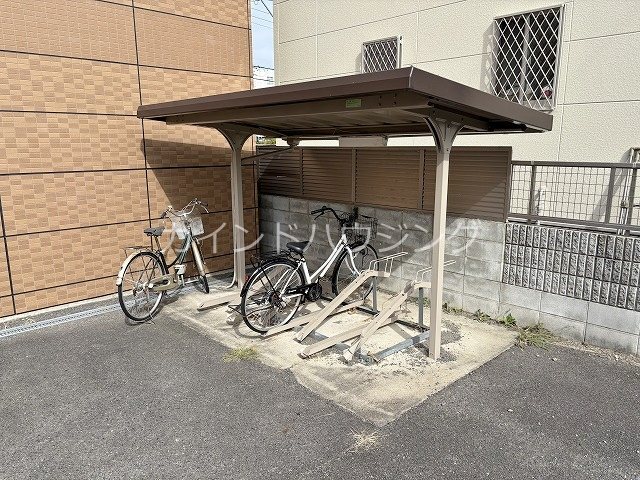 ラ・メールAKAI 駐輪場