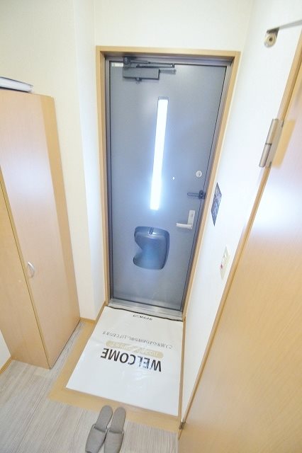 セジュール山添C棟 玄関