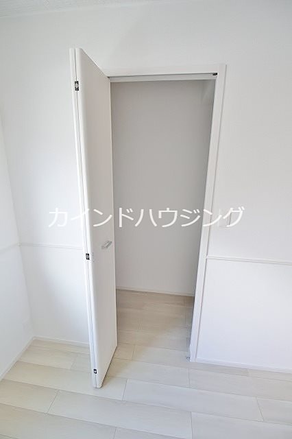 サイプレスⅢ ウォークインクローゼット