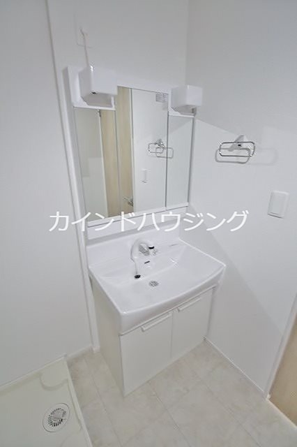 サイプレスⅢ シャンプードレッサー