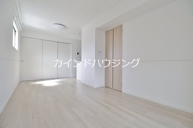 サイプレスⅢ リビング