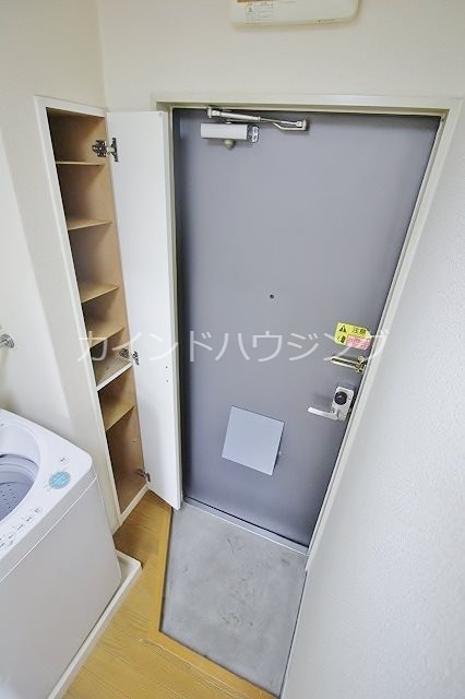 レオパレスＷＡＶＥ シューズボックス