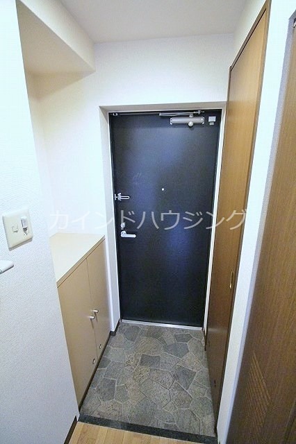 アンシャンテ 玄関