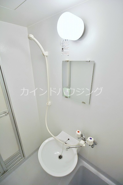 レオパレスエクセレント2号館 洗面所