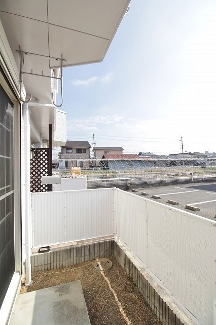 コーポシャルマンE棟 ベランダ