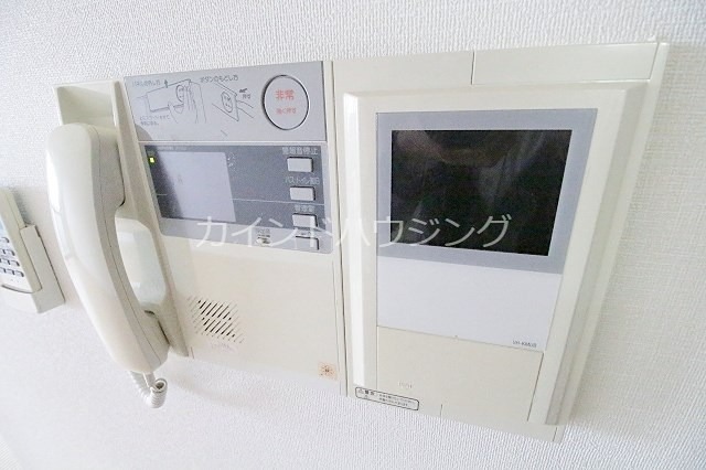 サンロワール和泉砂川 ＴＶモニター付きインターホン