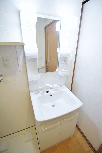 サンロワール和泉砂川 洗面所