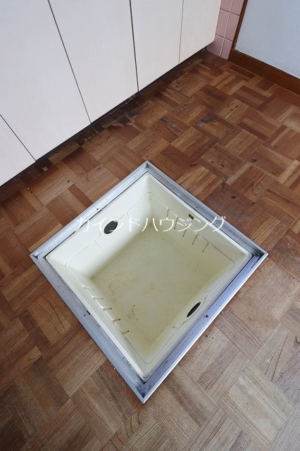 大阪府阪南市和泉鳥取890-7 床下収納