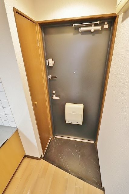 グランシャンブル 玄関
