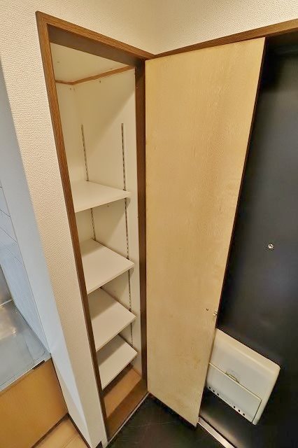 グランシャンブル シューズボックス