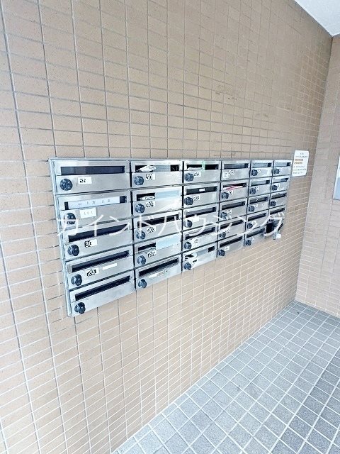 サニーコート中町 ポスト