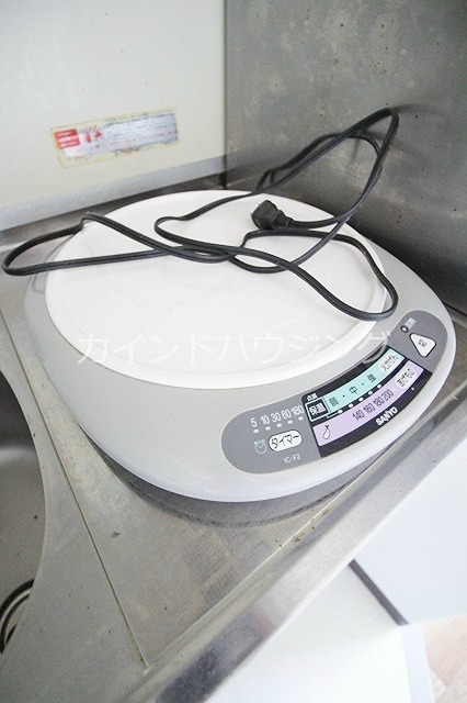 大阪府泉南郡熊取町朝代西３丁目 ＩＨコンロ