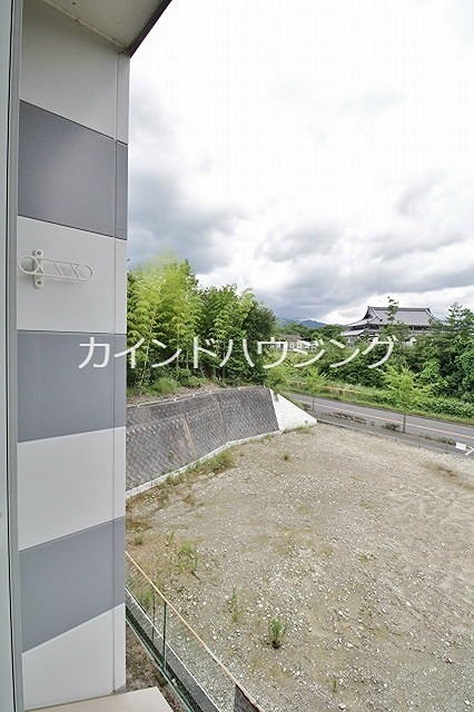 大阪府泉南郡熊取町希望が丘１丁目 ベランダ