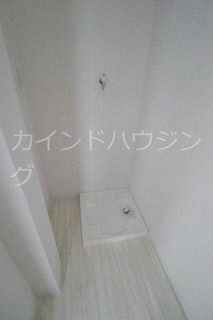 泉佐野テラスハウス 室内洗濯置き場