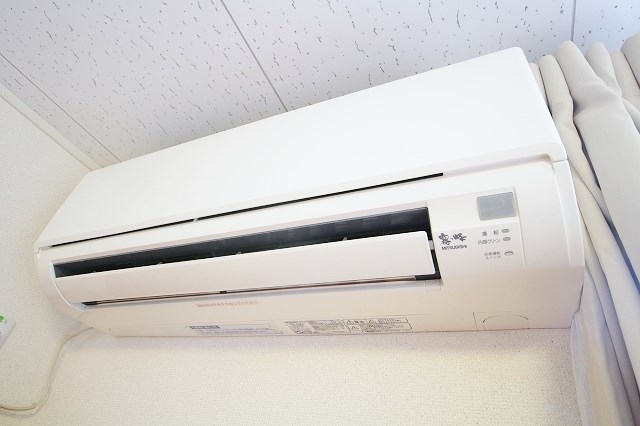 レオパレスひまわり 冷暖房