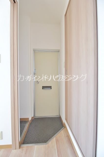 ふくろやマンション 玄関