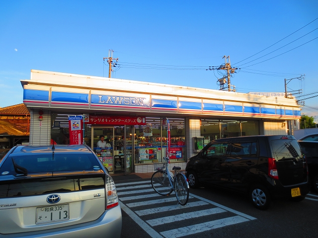 佐野湊団地1号棟 ﾛｰｿﾝ 泉佐野湊一丁目店