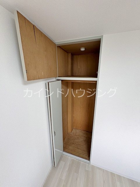 新川第２マンション 収納