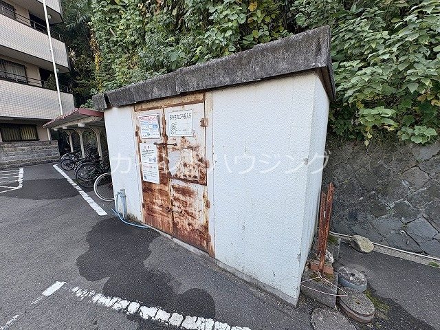 新川第２マンション 専用ごみ置き場