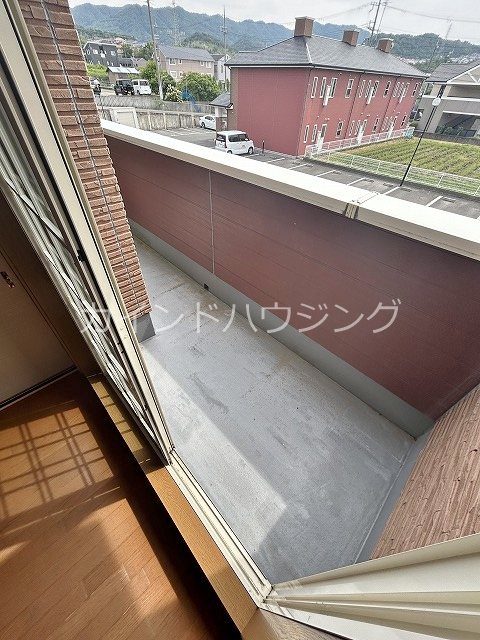 コウジィコート　Ⅰ・Ⅱ番館 ベランダ