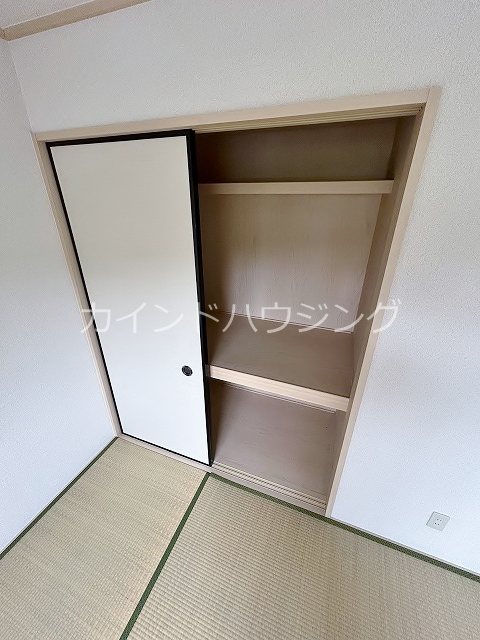 コウジィコート　Ⅰ・Ⅱ番館 収納