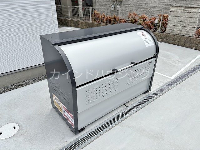 Leclerc IzumisanoⅡ 専用ごみ置き場
