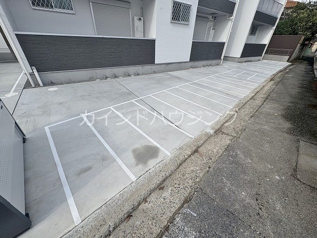 AVANTIO　HONMACHI 駐輪場
