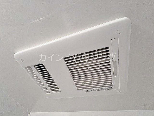 AVANTIO　HONMACHI 浴室乾燥機