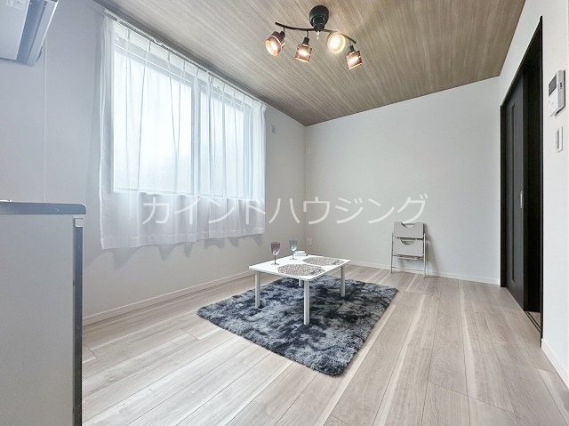 朝の春風とふんわりしっぽ その他部屋・スペース
