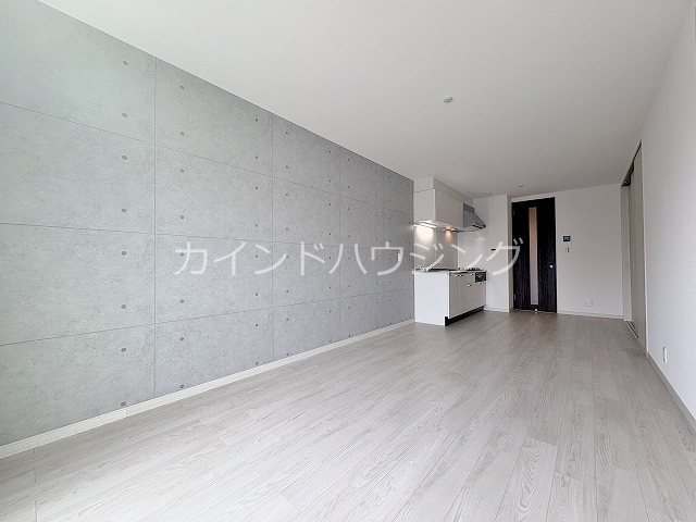 AVANTIO　HONMACHI リビング