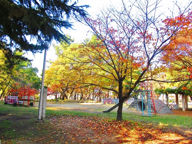 アルルⅠ・Ⅱ番館 八幡山公園